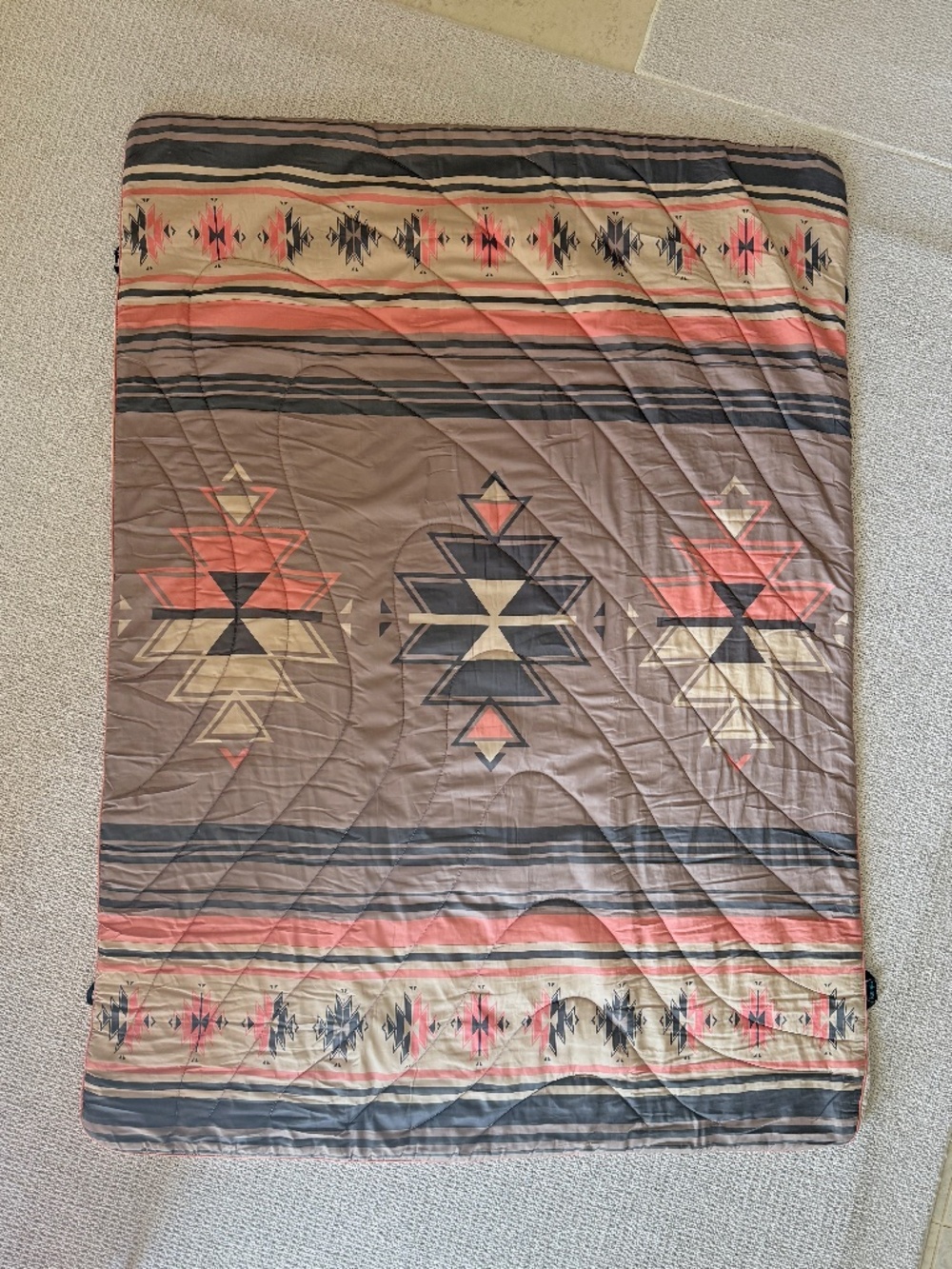 Rumpl Sherpa Puffy Blanket in Tribal Print (One-Person Size)